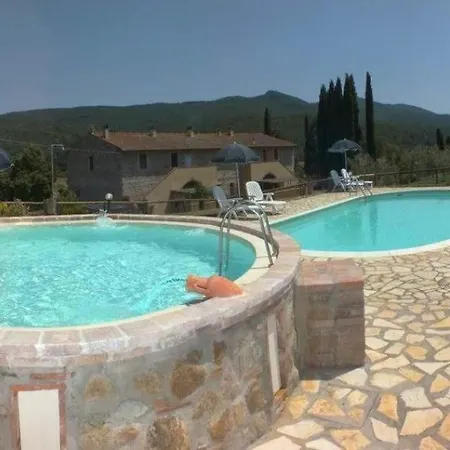 With One Bedroom, Kitchen, Bathroom Garden And Shared Pool Ferienhaus Chianni