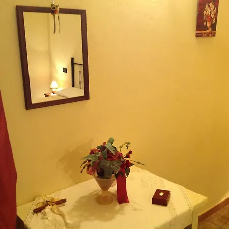 With One Bedroom, Kitchen, Bathroom Garden And Shared Pool Chianni