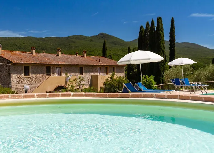 With One Bedroom, Kitchen, Bathroom Garden And Shared Pool Σπίτι διακοπών