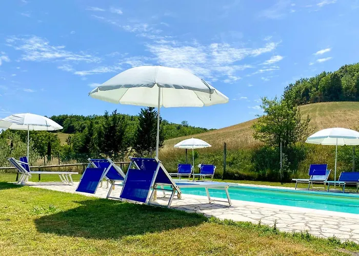 With One Bedroom, Kitchen, Bathroom Garden And Shared Pool * 基亚恩尼