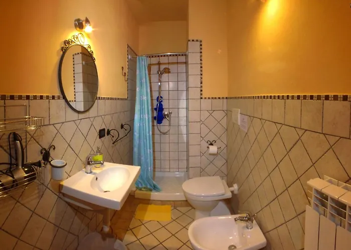 With One Bedroom, Kitchen, Bathroom Garden And Shared Pool * 基亚恩尼